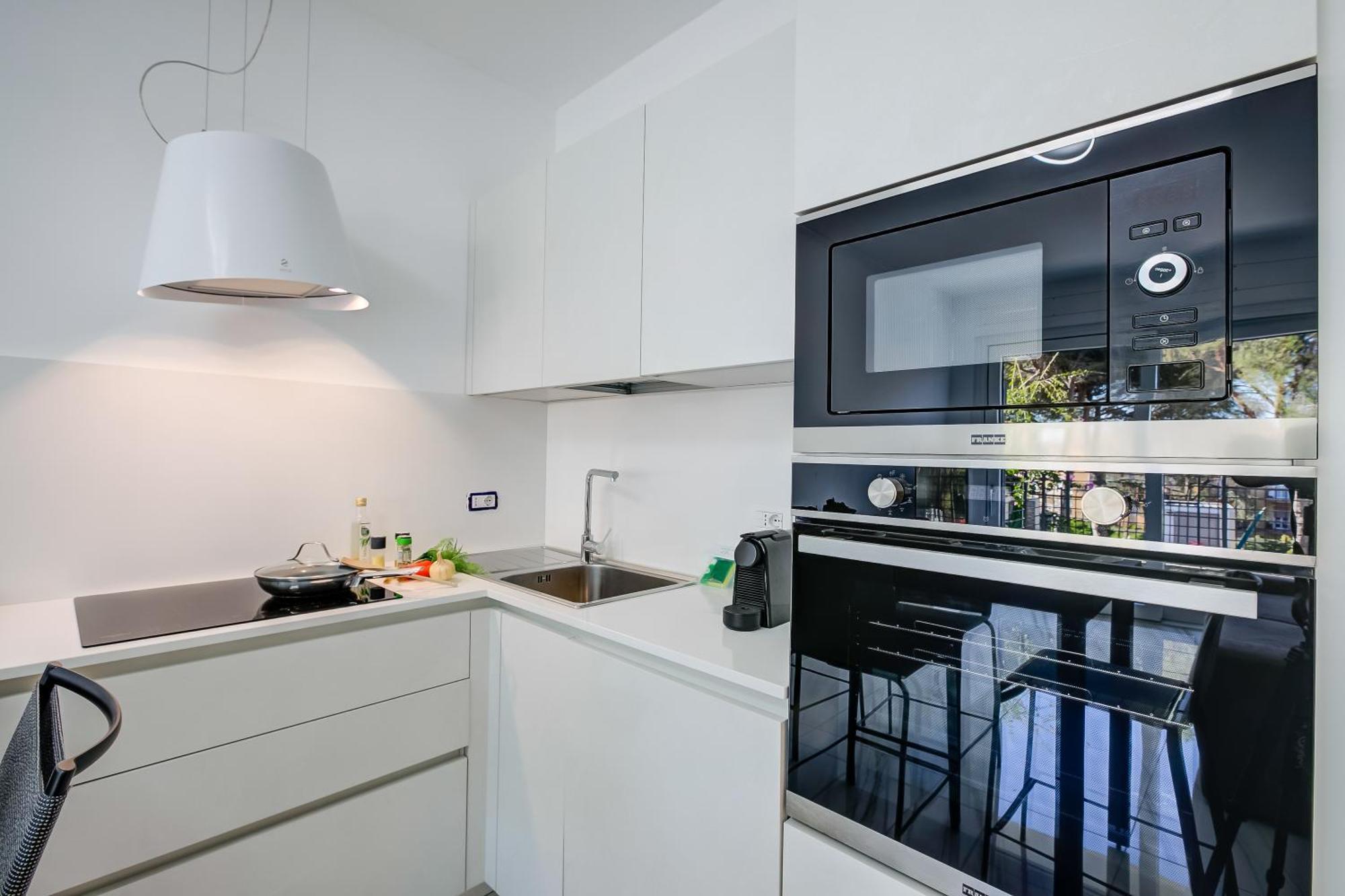 Beachy Vibes- 900M From The Beach - Happy Rentals Marina dʼMarina dʼAndora Exteriör bild