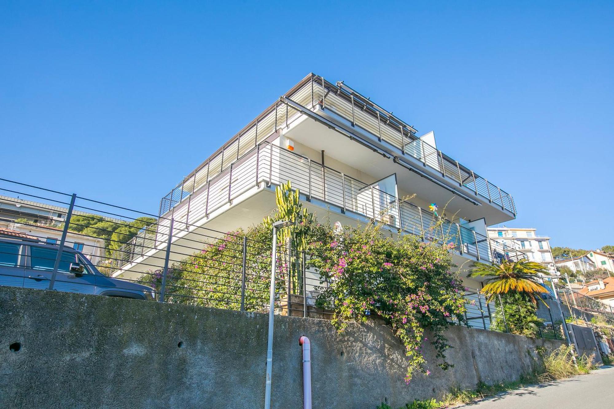 Beachy Vibes- 900M From The Beach - Happy Rentals Marina dʼMarina dʼAndora Exteriör bild